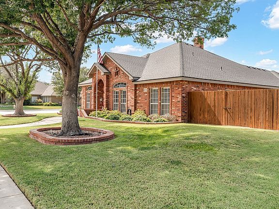 3rd image of 5518 Ashwood Ct
