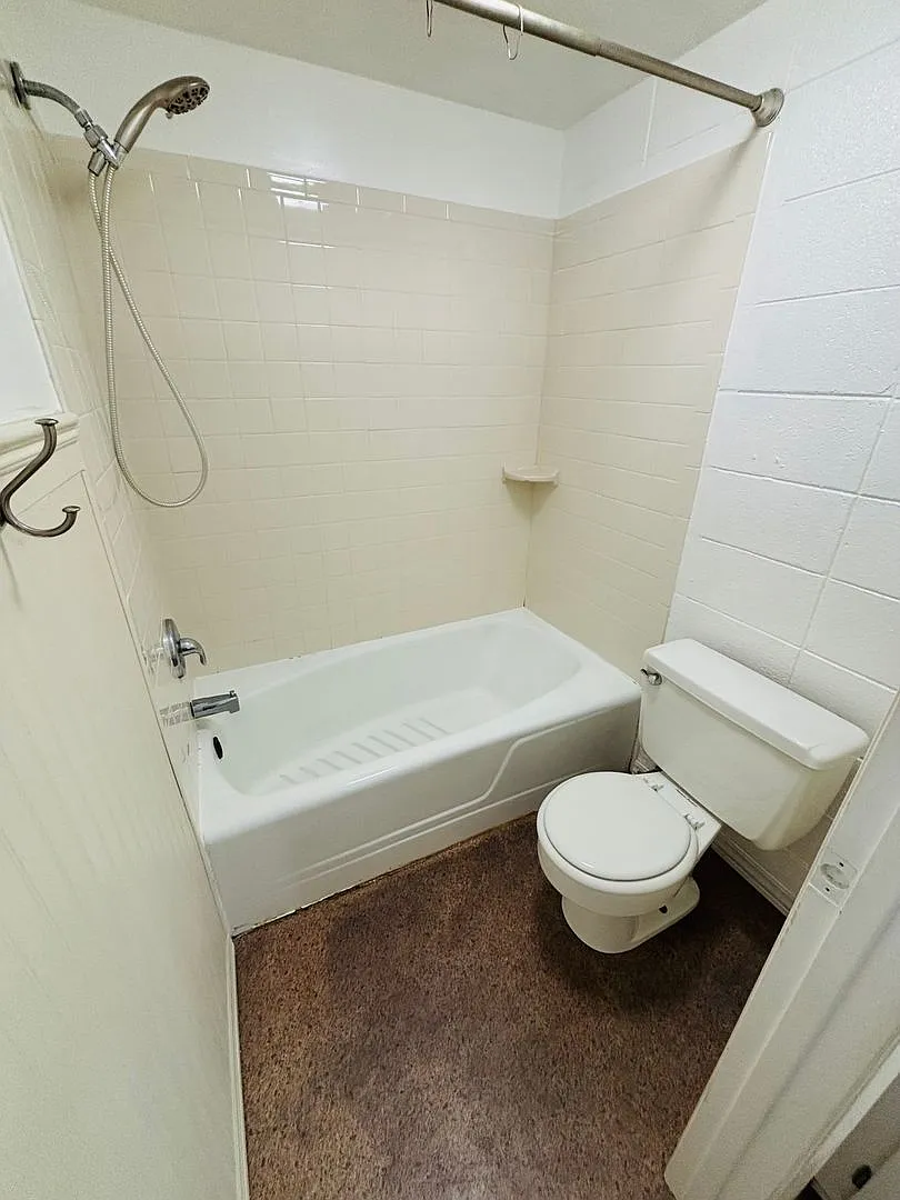 2 Bedroom 1 Bath Condo- — Photo 2
