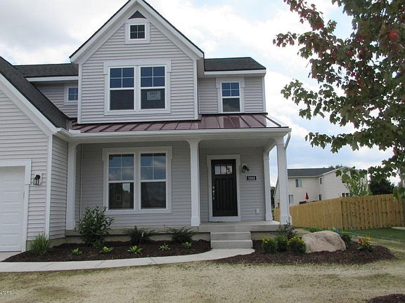 2nd image of 3861 Carnaby Dr