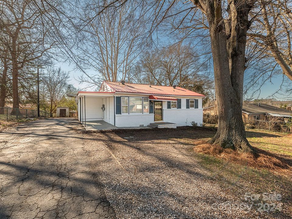 1st image of 405 Telegraph Dr #3
