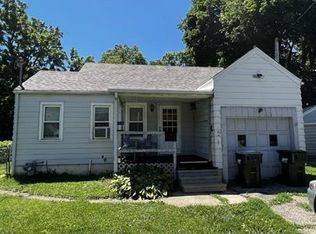 709 12th Ave, Sterling, IL 61081