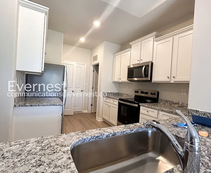 124 Lightning Dr — Photo 4