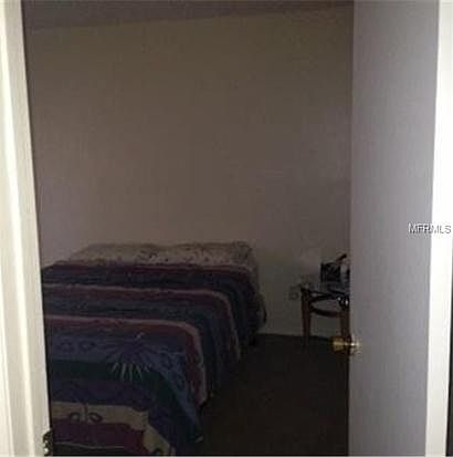 5th image of 611 Casa Park Court D