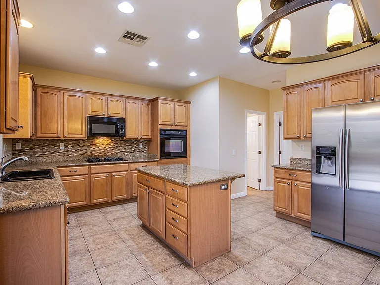 11245 Newbury Hills Ave — Photo 11
