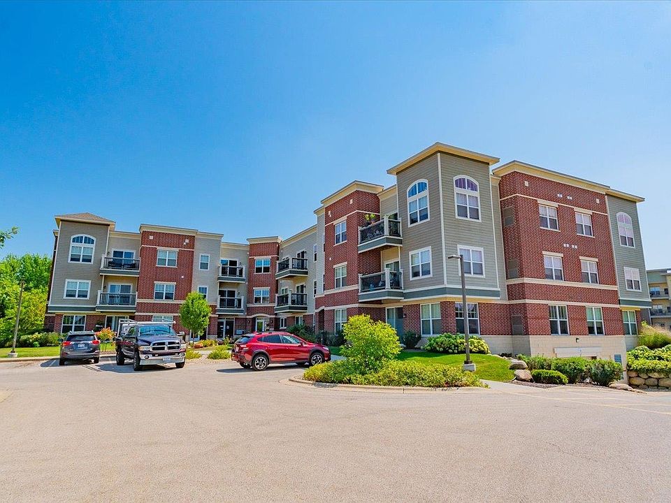 1st image of 5192 Sassafras Dr #307