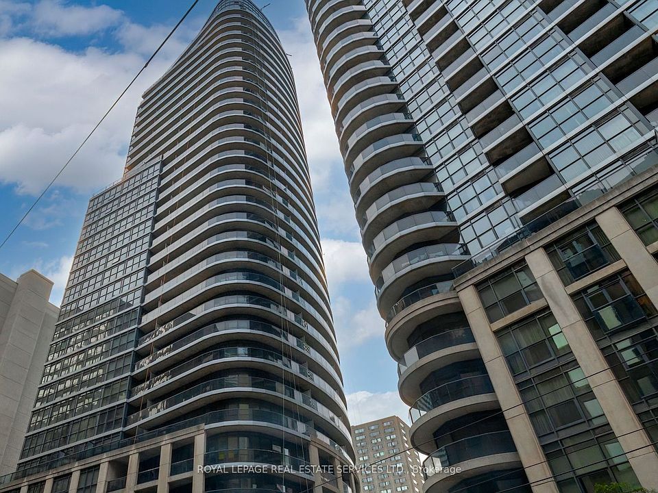 1st image of 25 Carlton St #603