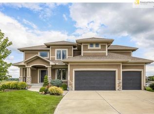 1201 Thompson Cir, Raymore, MO 64083