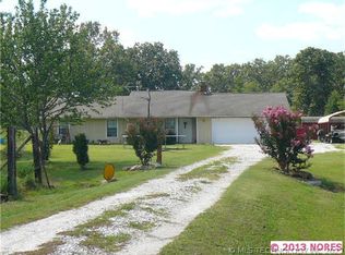 990 East Rd, Vian, OK 74962