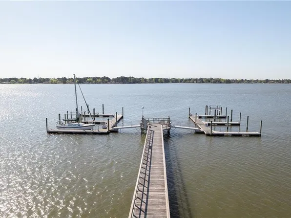 1001 Estates Ct, Portsmouth, VA 23703
