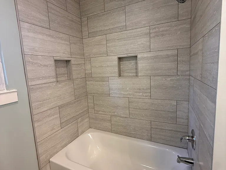2360 Parkway Dr SE — Photo 15