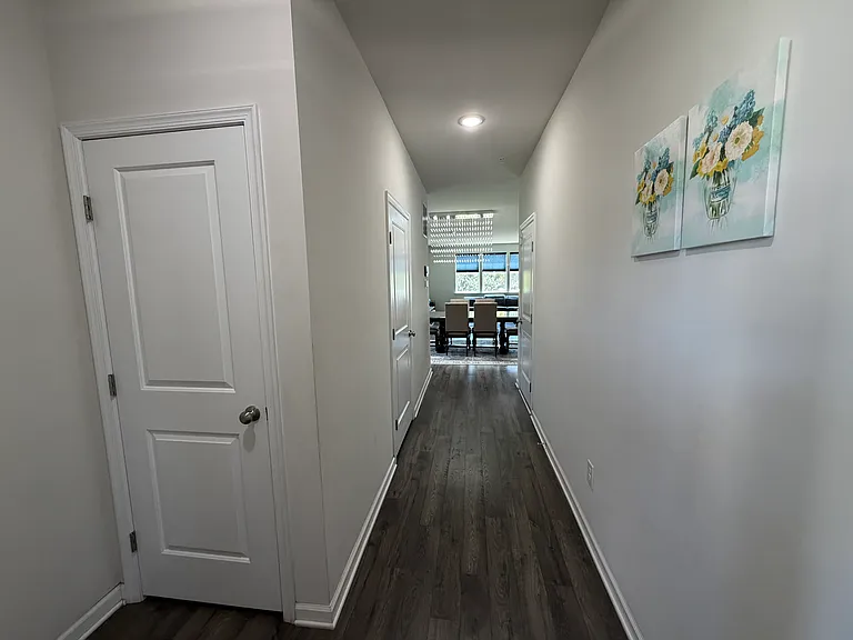 37 Hummingbird Ln — Photo 3