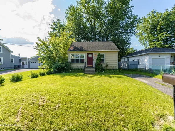 10 Booth Street, Albany, NY 12205