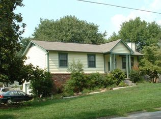 1808 Bishops Bridge Rd, Knoxville, TN 37922