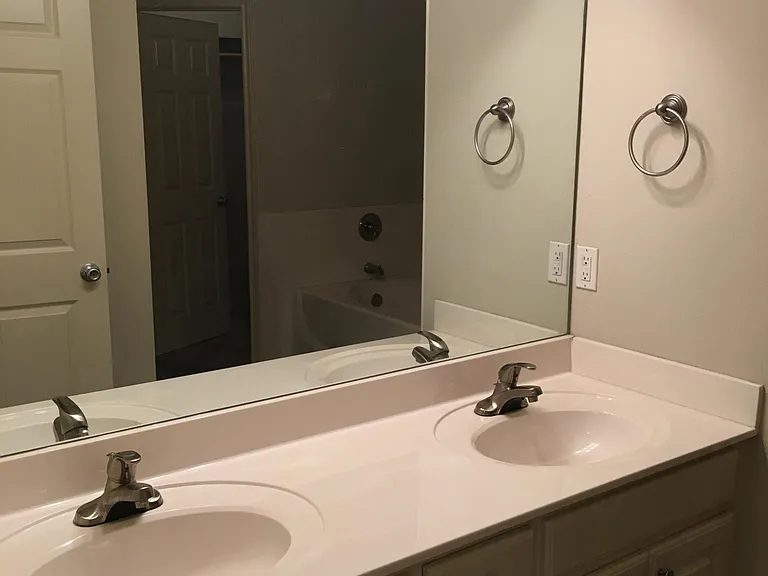 6222 Ashton Ct — Photo 14