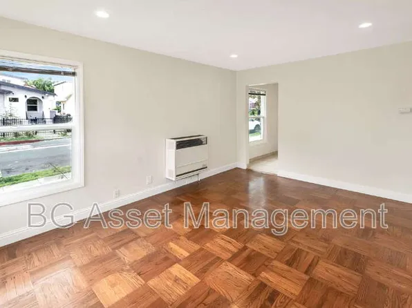 2301 8th St, Berkeley, CA 94710
