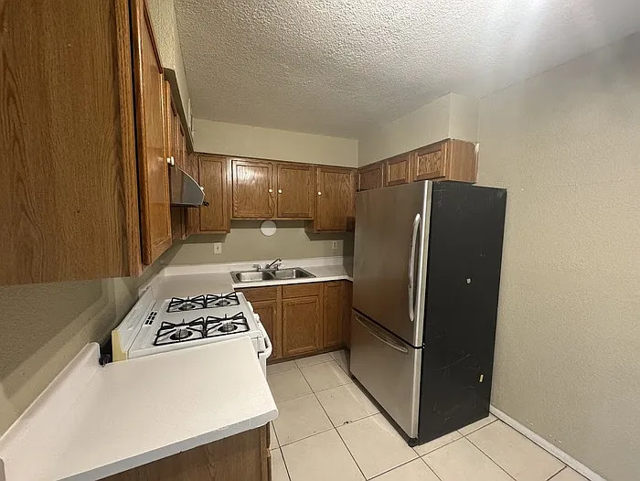 1751 E Virginia Ave #2 — Photo 3