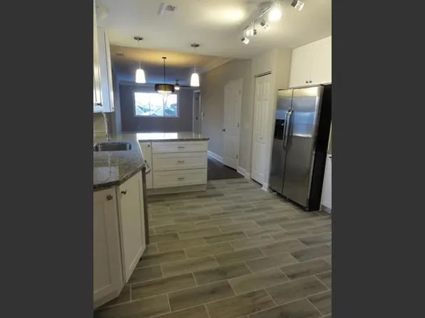 3221 Cuyler Ave, Berwyn, IL 60402