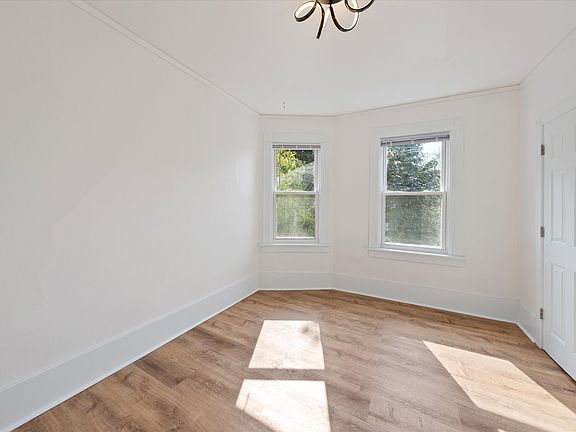 Bedroom2