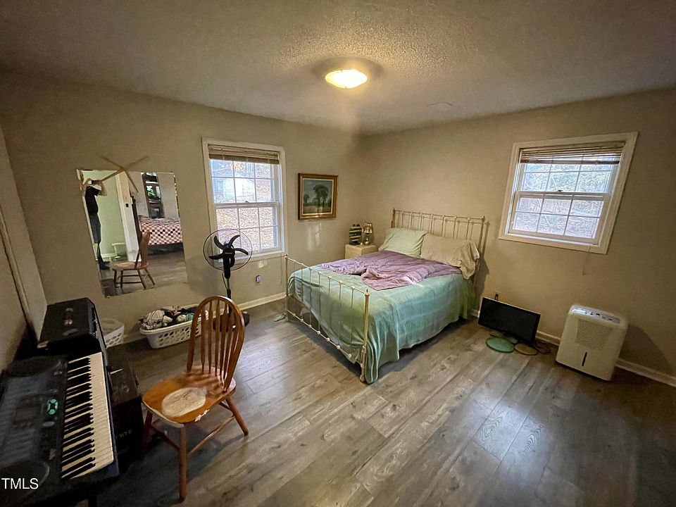 1st image of 10600 Sauls Rd