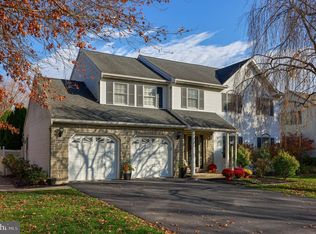 47 Cypress Dr, Leola, PA