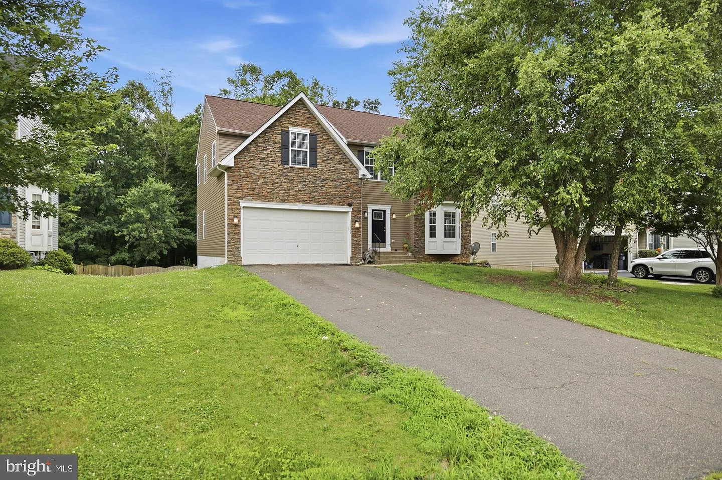 5 bed, 3.5 bath, 3429 sqft, $2,900 — Photo 4