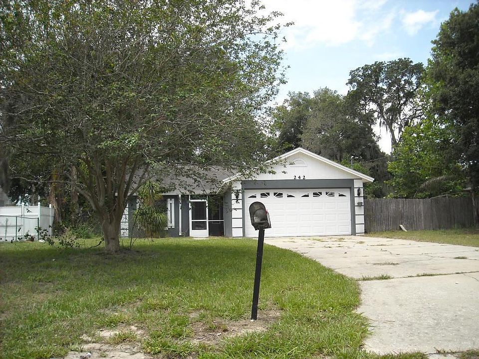1st image of 242 Crabtree Ave