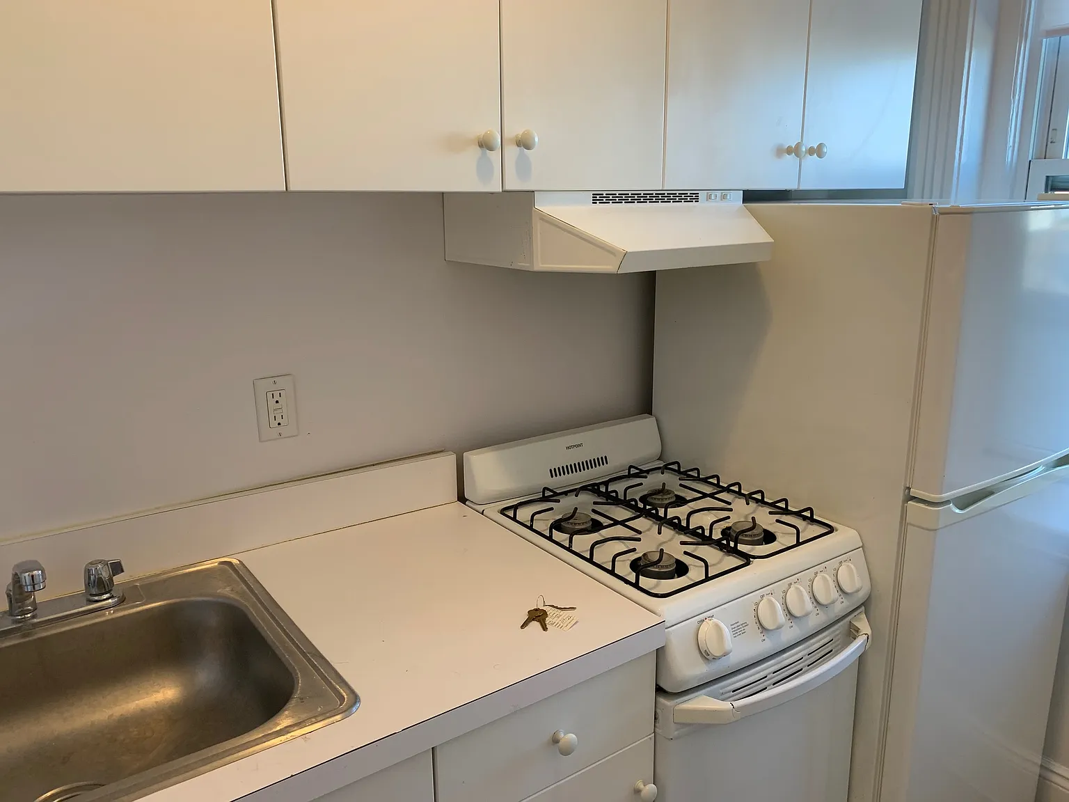 1 bed, 710 sqft, $2,200 — Photo 3