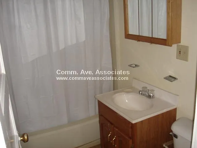 Fordham Court — Photo 3
