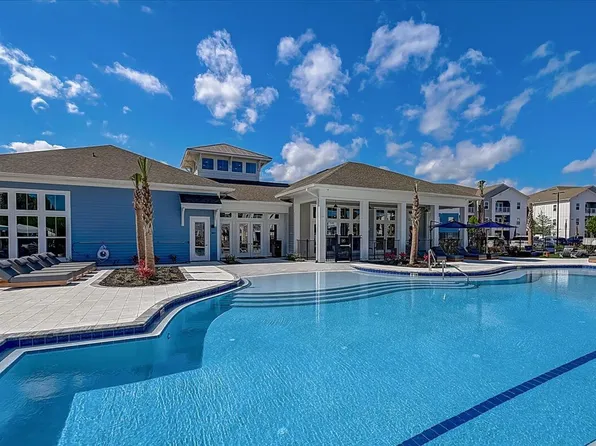 Camellia World Commerce Center