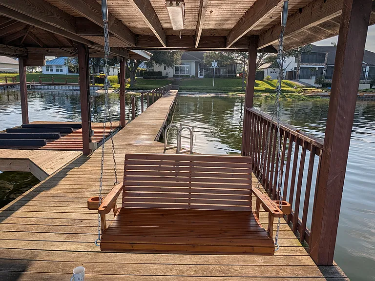 560 Sunset Pointe Dr — Photo 55