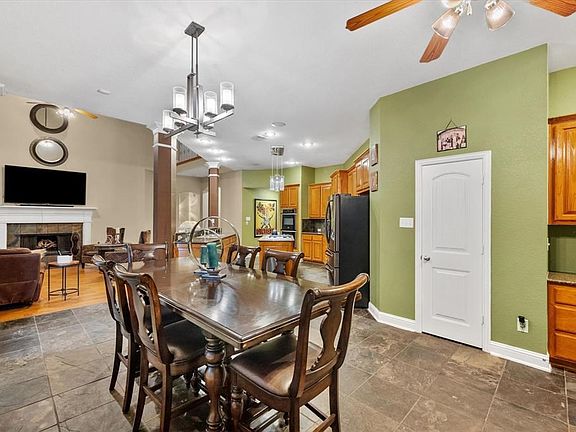 5th image of 6789 Lakefront Dr