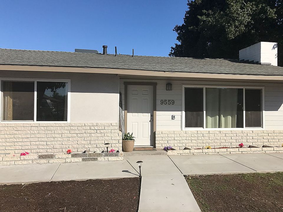 2nd image of 9559 N Phelan St