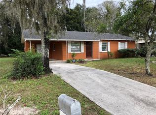 5250 Parker St, Zephyrhills, FL 33542