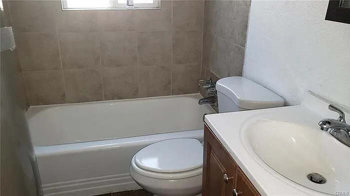 Studio, 500 sqft, $1,395 — Photo 4