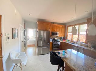 6436 Clinton Ave, Maspeth, NY 11378