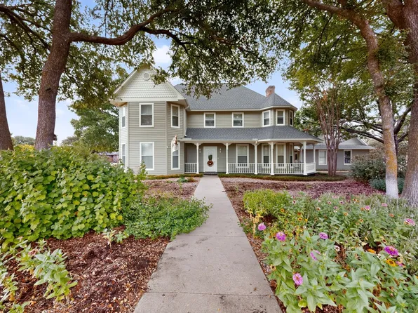 2 Trailridge Dr, Melissa, TX 75454