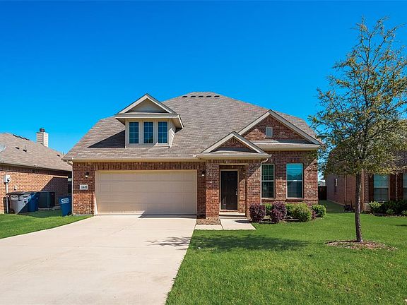 2nd image of 1449 Whitewater Dr