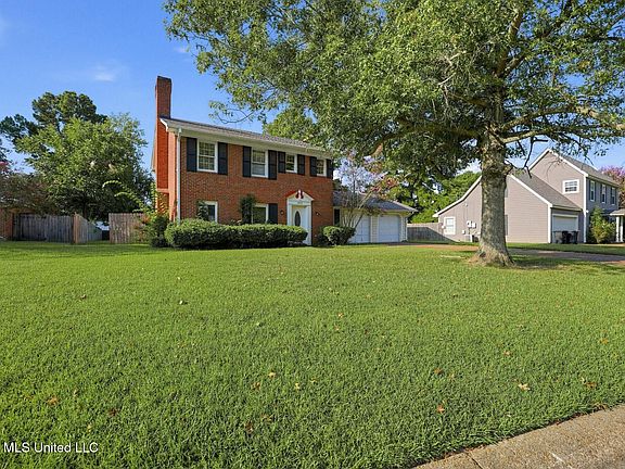 2nd image of 253 Heritage Dr