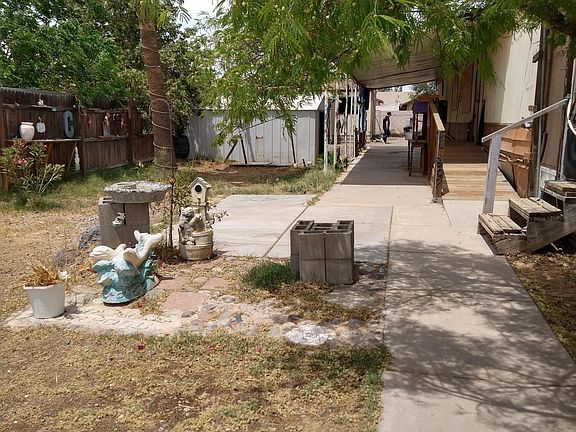 2nd image of 18592 W JACQUELINE Avenue