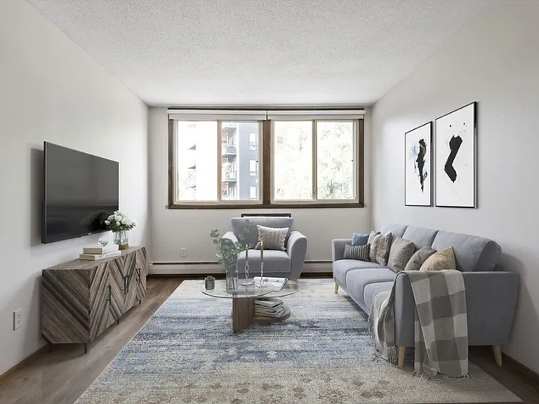 3620 West 32nd Street — Photo 1