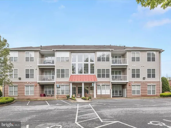 1593 Homeland Dr Unit 1E, Sykesville, MD 21784