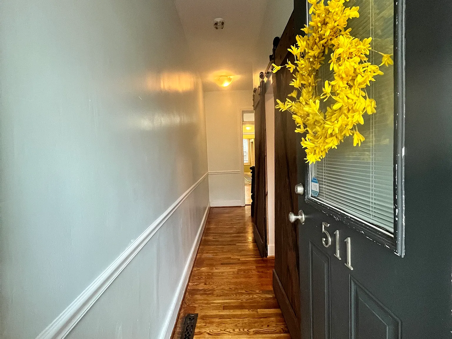 4 bed, 1.5 bath, 1394 sqft, $2,395 — Photo 3