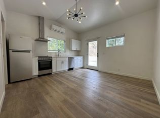 2418 Calle Real #D, Santa Barbara, CA 93105