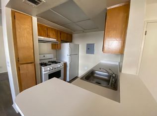 220 E Valerio St APT 4, Santa Barbara, CA 93101