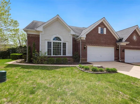 465 Shetland Valley Ct, Chesterfield, MO 63005