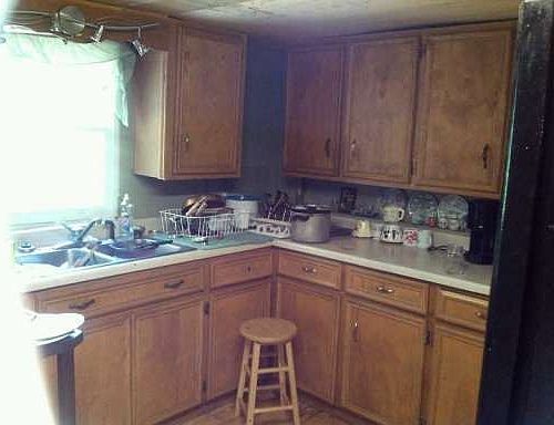 4th image of 4128 Old Cornelia Hwy