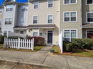 8641 Neuse Club Ln, Raleigh, NC 27616