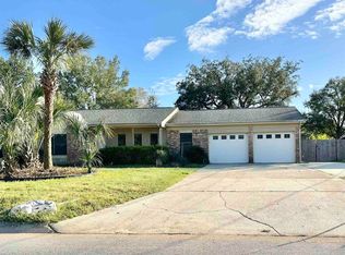 3585 Blueridge Dr, Pensacola, FL 32504