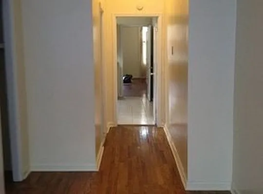 Rented by Capri Jet Realty Corp | media 8