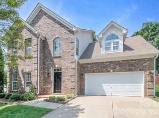 7708 Antique Cir, Waxhaw, NC 28173